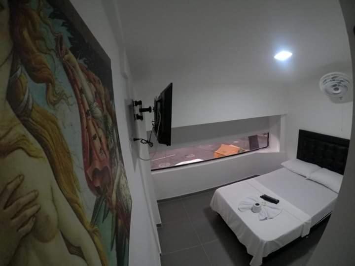 Hotel Zona Express Sandiego 메딜린 외부 사진